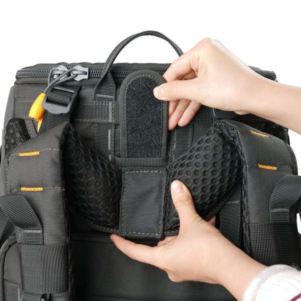 Vanguard Alta Sky 69 Camera Backpack >1200mm and extra lenses 49 Litres Black