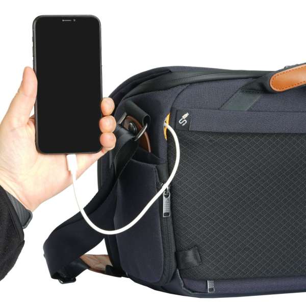 Vanguard VEO CITY S30 Camera Shoulder Bag w/ Pouch Navy Blue