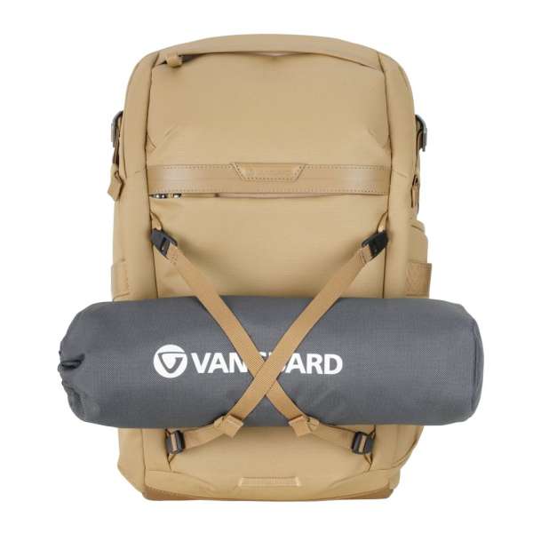 Vanguard VEO Metro 20-Liter Camera and Everyday Backpack Beige