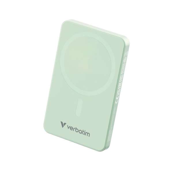 Verbatim Charge "n" Go Essentials 5000mAh PowerBank Green