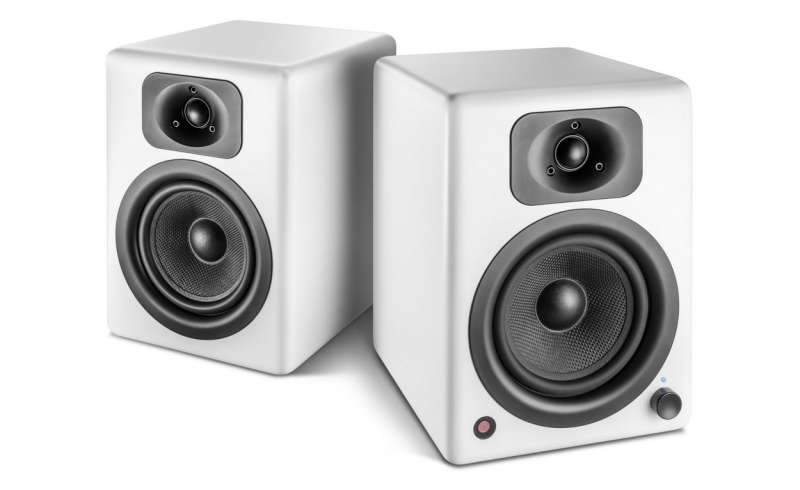 wavemaster Two Neo Bluetooth Speaker System Soft White