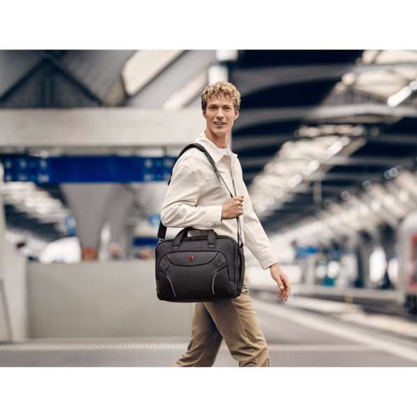 Wenger Cosmic Brief 14″-16″ Laptop Briefcase 17L Black