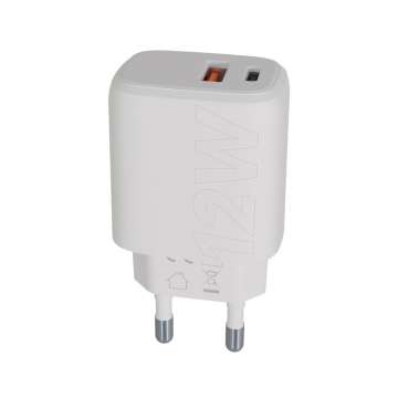 Avax CH312W SPEEDY USB A + USB C töltő adapter 12W White Avax CH312W SPEEDY USB A + USB C töltő adapter 12W White
