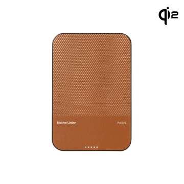 Native Union (Re)Classic Magnetic Power Bank Qi2 5000mAh Tan