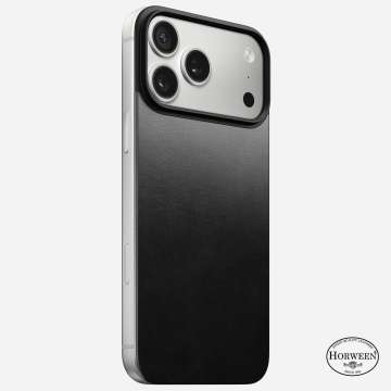 Nomad Magnetic Leather Back (Horween) Magsafe case for iPhone 17 Pro Max Black