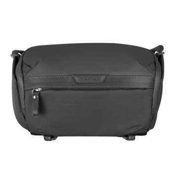 Vanguard VEO Metro 4-Liter Camera and Everyday Shoulder Bag Black